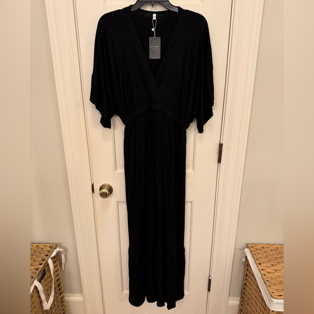 NWT black maxi dress with v neck size medium soft stretchy jersey fabric